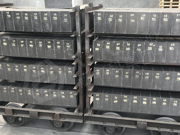 BOF Magnesia Carbon Brick