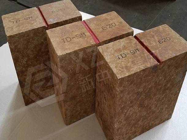 SiC-Mullite Brick